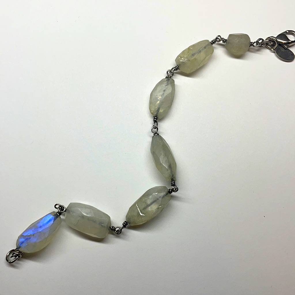 Sorrelli Beaded Semi-Precious Bracelet 30$